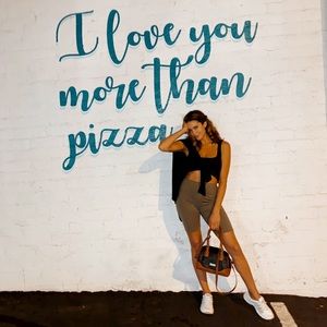 Meet your Posher, Krizzy